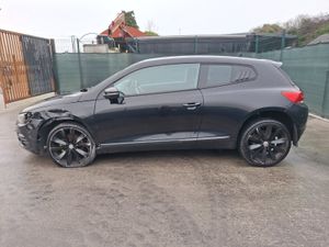 2010 Volkswagen Scirocco  2.0 TDI GT - Image 4
