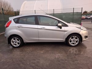 162 Ford Fiesta    Automatic - Image 2