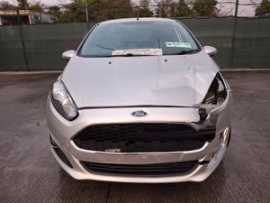 162 Ford Fiesta    Automatic - Image 4