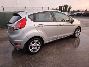 162 Ford Fiesta    Automatic - Image 3