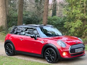 1.5 COOPER * CHILLI PACK * LOW KMS * - Image 3