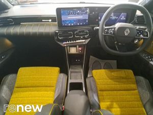 Renault 5 ETECH 52kwh 150hp Iconic - Image 2