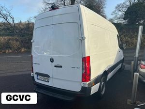 Mercedes-Benz Sprinter 315 MWB High Roof - Image 3