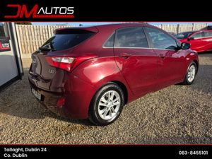 Hyundai i30 SE BLUE DRIVE 110PS 5DR - Image 3