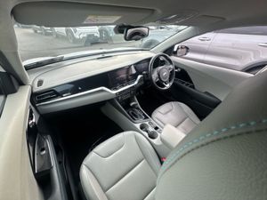 Kia Niro PE PHEV MY20 5DR AUTO - Image 4