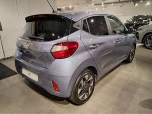 Hyundai i10 DELUXE PLUS - Showroom Demo - Delivery - Image 3