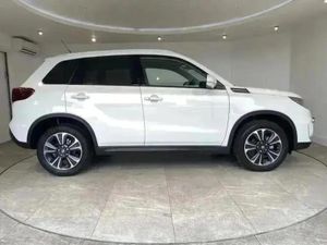 Suzuki Vitara 1.4 Boosterjet 48V Hybrid SZ5 5dr - Image 4