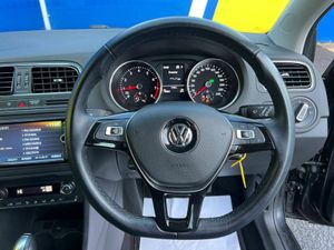 Volkswagen Polo TRENDLINE 1.2 TSI // VERY LOW MILE - Image 4