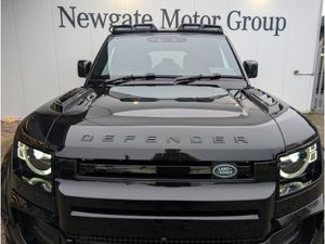 Land Rover Defender X-DYNAMIC SE *MASSIVE SPEC OPT - Image 4