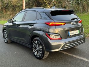 KONA EV Premium 64kwh Long Range 485km's -2022 - Image 4