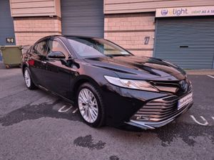 TOYOTA CAMRY / 2020 / 2.5 PETROL HYBRID /AUTOMATIC - Image 3