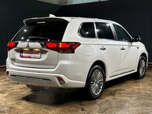 Mitsubishi Outlander 2.4L PHEV AUTOMATIC - HALF BL - Image 4