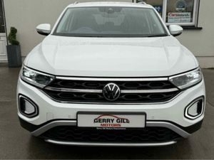 Volkswagen T-Roc STYLE 2.0 TDI MANUAL 6SPEED FWD 1 - Image 2