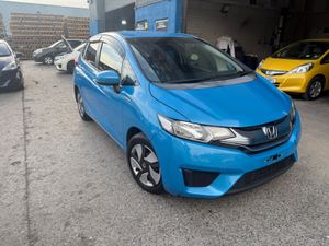 2013 Honda Fit Hybrid Automatic - Image 3