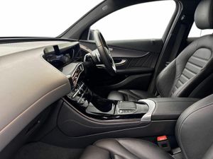 Mercedes-Benz EQC 400 4MATIC AMG *BLACK FRIDAY FLA - Image 4