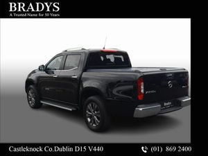 Mercedes-Benz X-Class X250d Power 4Matic Auto--Ver - Image 4