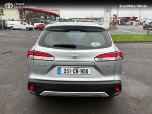 Toyota Corolla Cross COROLLA CROSS 1.8 LUNA - Image 4