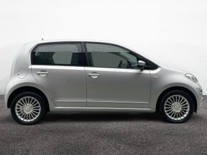 Volkswagen UP Automatic - Image 4