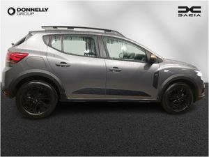 Dacia Sandero Stepway Hatchback Extreme - Image 4