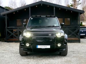 2024 Land Rover Defender Commercial (PRICE EX VAT) - Image 2