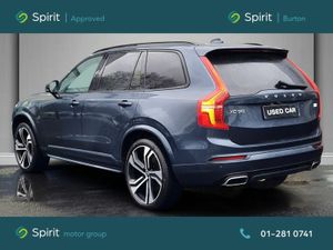 Volvo XC90 R-Design Pro  Recharge T8 390 - Image 2