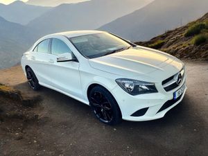 2105 Mercedes-Benz CLA  180 CDI - Image 3