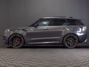 2025 Range Rover Sport P460e Dynamic SE *Pan Roof - Image 3