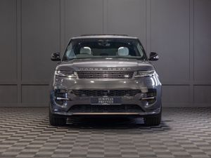 2025 Range Rover Sport P460e Dynamic SE *Pan Roof - Image 2