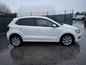 2013 Volkswagen Tsi Automatic - Image 2