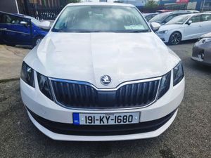 191 SKODA OCTAVIA 1.0 New NCT Warranty AS NEW CAR - Image 3
