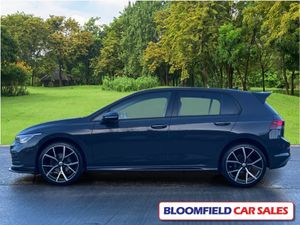 Volkswagen Golf 2.0 TDI LIFE 5DR // UPGRADED ALLOY - Image 4