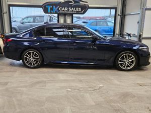 221 BMW 530 E SERIES M-SPORT - Image 3