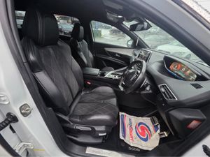 Peugeot 5008 ( 172 REG ) 7 SEATER - DIGITAL DASH - - Image 3