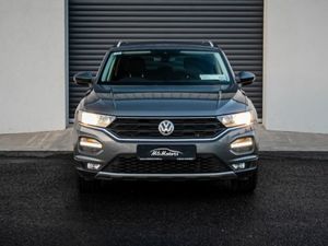 Volkswagen T-Roc Design 1.5 TSI M6F 150HP 5DR - Image 2