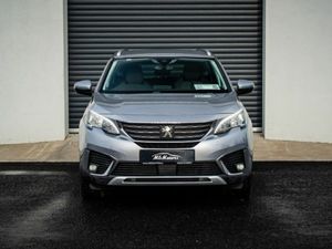 Peugeot 5008 Allure 1.5 Blue HDI 130 Automa - Image 2