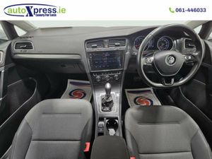 Volkswagen Golf 1.2 TSI Automatic, Reversing camer - Image 2