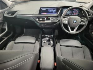 BMW 1-Series 118i SE Auto - Image 4