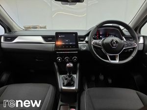 Renault Captur TCe 100 Play - Image 3