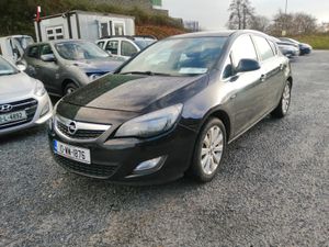 Opel Astra 2010 - Image 2