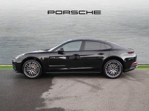 Porsche Panamera 4 E-Hybrid (New 2026) - Image 4