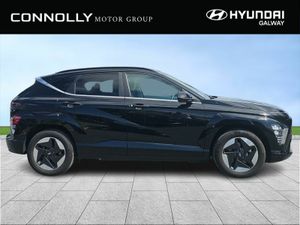 Hyundai KONA EV Platinum 65kWh ** DEMO SALE ** - € - Image 4