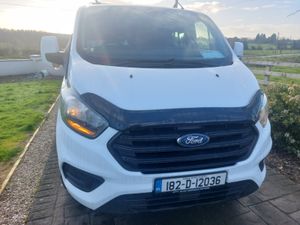 TRANSIT CUSTOM 182' 5 SEATER - FACTORY CREWCAB - Image 2