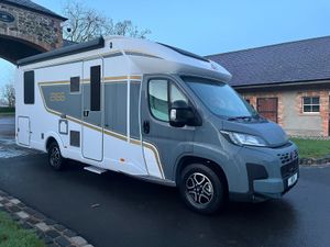 Burstner B66 744 TD - Automatic - Image 2