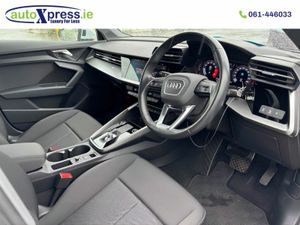 Audi A3 30 TFSI Automatic, Reversing camera - Image 2