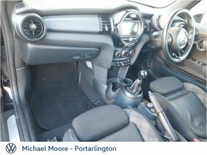 Mini Cooper Cooper Classic Automatic - Image 4