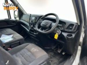 Iveco Daily 2.3D HPI 14V 35C 3000 Chassis Cab 2dr - Image 2