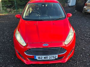 Ford Fiesta Automatic 2016 - Image 2