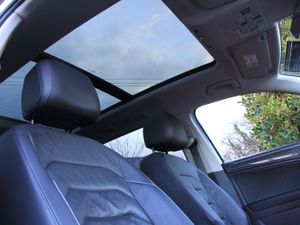 Tiguan Allspace Black Ed R line *Sunroof* 7 seats - Image 3