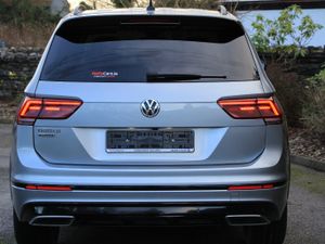 Tiguan Allspace Black Ed R line *Sunroof* 7 seats - Image 4