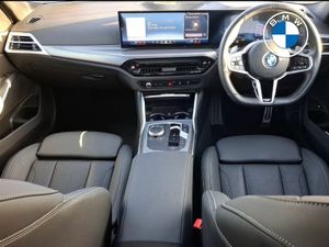 BMW 3-Series 330e M Sport Saloon - Image 4